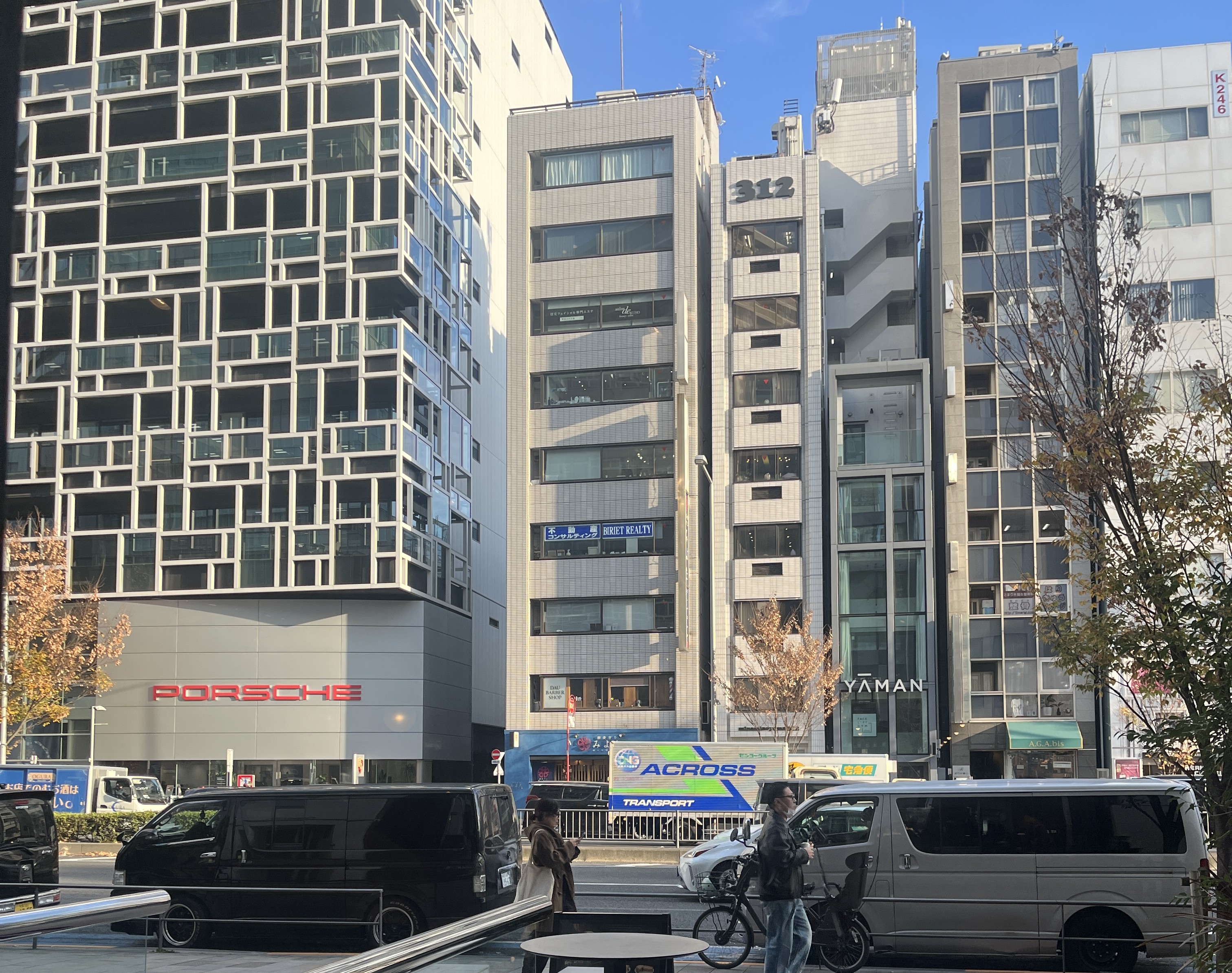 digitaljewelry™ 表参道サロン外観